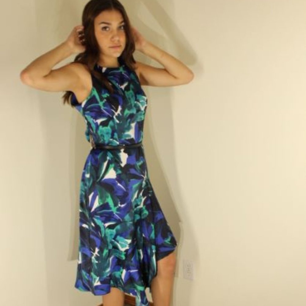London Times, dress size 8, form fitting